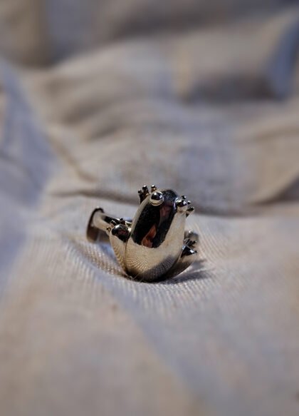 Free as a Frog Ring